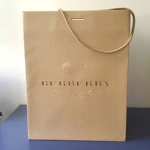 BURBERRY paper bag